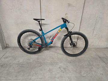 Mountain bike- Trek Roscoe 7