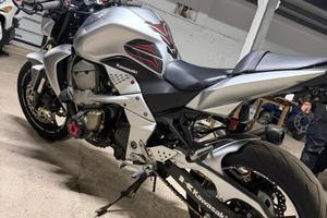 Kawasaki Z750