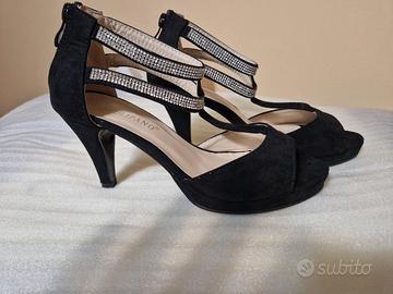 scarpe da donna eleganti nere