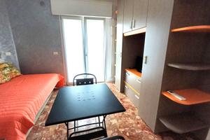 Monolocale arredato mestre