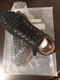 Scarpe con borchie da donna n 42 nuove