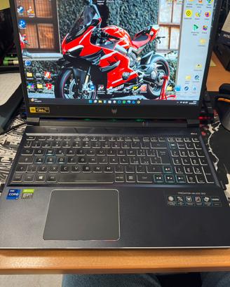 ACER PREDATOR HELIOS 300