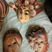 Set maschere del carnevale di Venezia con gondola