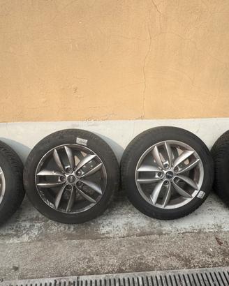 Ruote invernali MINI  205/55 R17  runflat Nokian