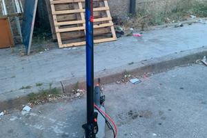 Monopattino elettrico aovopro