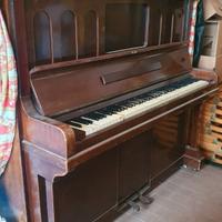 Pianoforte verticale
