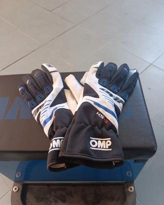 Guanti OMP Karting Gaming KS-3 - Ben tenuti