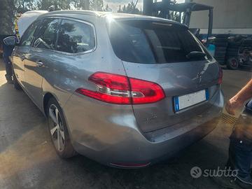 Ricambi Usati Peugeot 308 SW 1.6 120 CV 2018