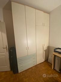 Camera una piazza e mezza con scrivania