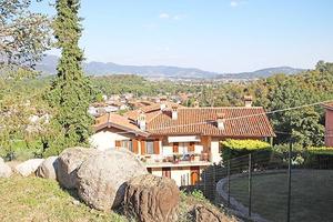 Terreno di 530 m² a Palazzago