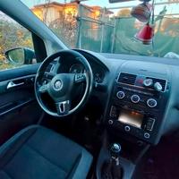 Volkswagen Touran 1.6 del 2012, 5 posti
