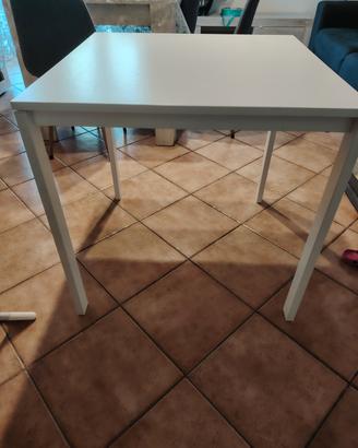 tavolo Ikea