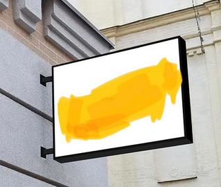 Insegna luminosa bifacciale a bandiera