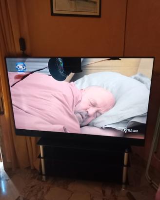 TV 75"