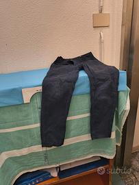 pantaloni e camicia 