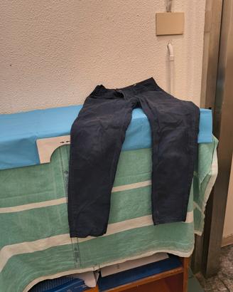 pantaloni e camicia 