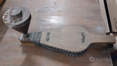 Antica soffiatrice in legno 