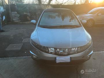 vendoHonda Civic anno 2008