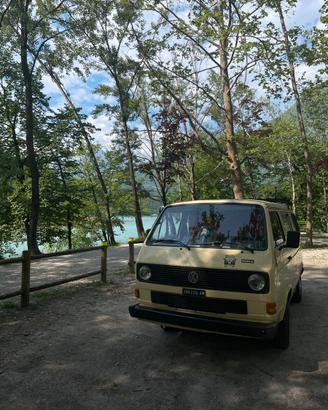 VOLKSWAGEN T3 CARAVELLE 1984