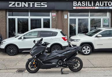 Yamaha T Max 530