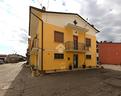 villa-a-schiera-d-angolo-a-roverbella