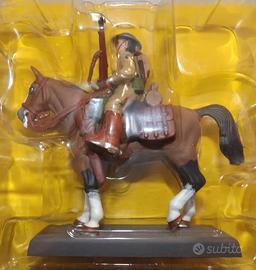 DEA SOLDATINI A CAVALLO .CAVALIERE DEL 26* REGGIME