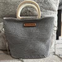 Borsa secchiello all’uncinetto fatta a mano