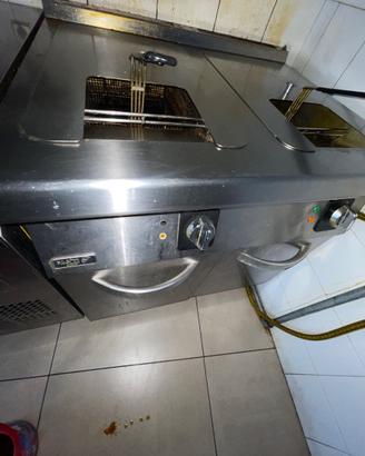 Friggitrice a gas doppia vasca 17+17 litri – Usata
