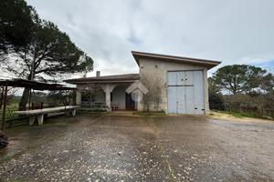 VILLA SINGOLA A SANTERAMO IN COLLE