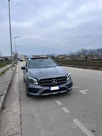 Mercedes Gla200d premium