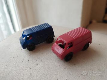 Kinder sorpresa (anni '80 / '90) furgoni pull back