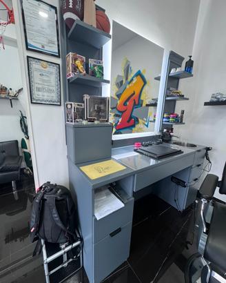 Arredamento barbiere, poltrone barbiere, lavatesta