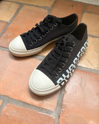 Scarpe Burberry nuove