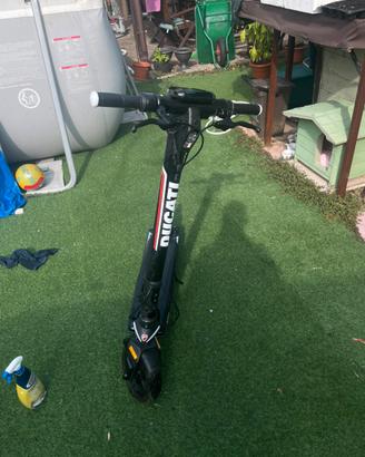 Monopattino Ducati pro III