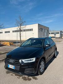 Audi Q3 business 2.0 150CV -  2016