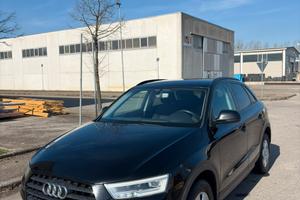 Audi Q3 business 2.0 150CV -  2016