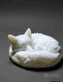 statuetta volpe dormiente accoglliente