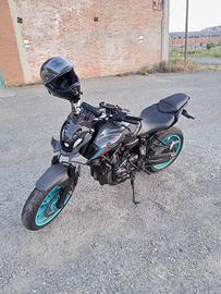 YAMAHA MT07