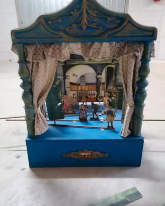 teatrino in legno