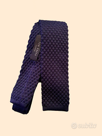 Cravatta Ted Baker in maglia blu scuro