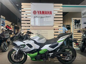 Kawasaki Ninja 7 Hybrid - 2025