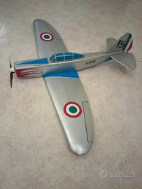 Aeromodello con apertura alare di 98 cm