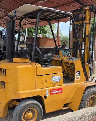 MULETTO CATERPILLAR 20/25 QL