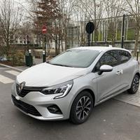 New Renault Clio 2021 in ricambio