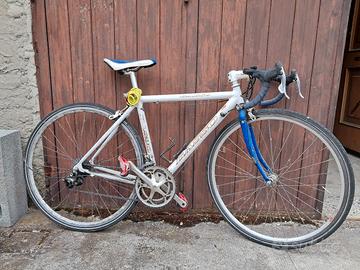 Bici da corsa Basso