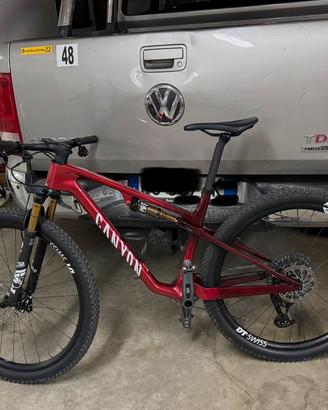 CANYON LUX WORLD CUP.