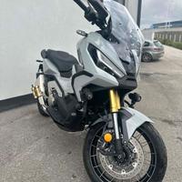 Honda X-ADV 750 DCT