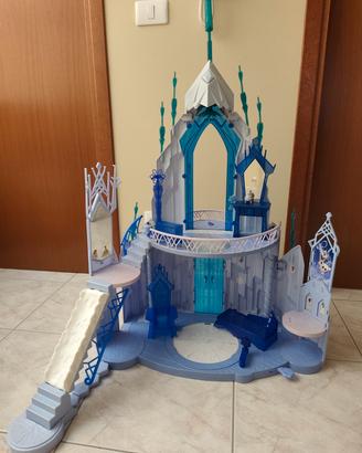 castello di ghiaccio di Elsa