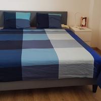 Bett, Sofa, Tisch und Stühle zu verkaufen