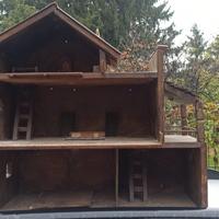 Casetta costruita a mano